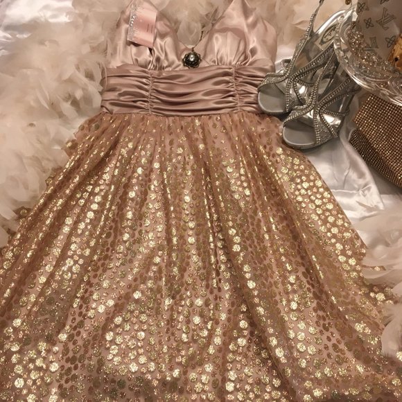 COPY - GORGEOUS vintage dress covered in gold bubbles!! - Picture 13 of 14